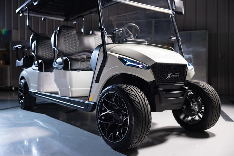2024 MadJax® XSeries® X6 Lifted