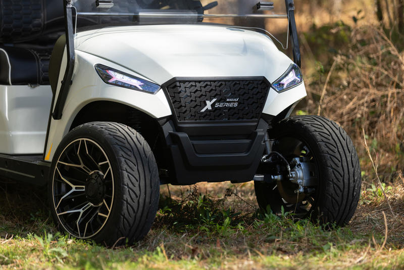 2024 MadJax® XSeries® X6 Lifted