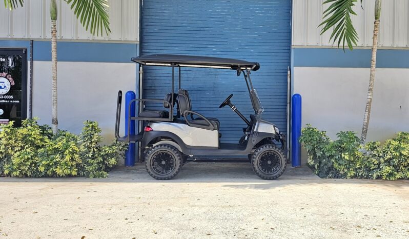 
								Used – 2018 Club Car Tempo – Lifted – Electric – New Batteries – Grey Metallic full									