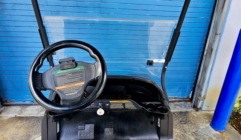 
								Used – 2018 Club Car Tempo – Lifted – Electric – New Batteries – Grey Metallic full									