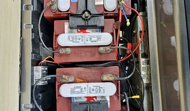 
								Used – 2018 Club Car Tempo – Lifted – Electric – New Batteries – Grey Metallic full									