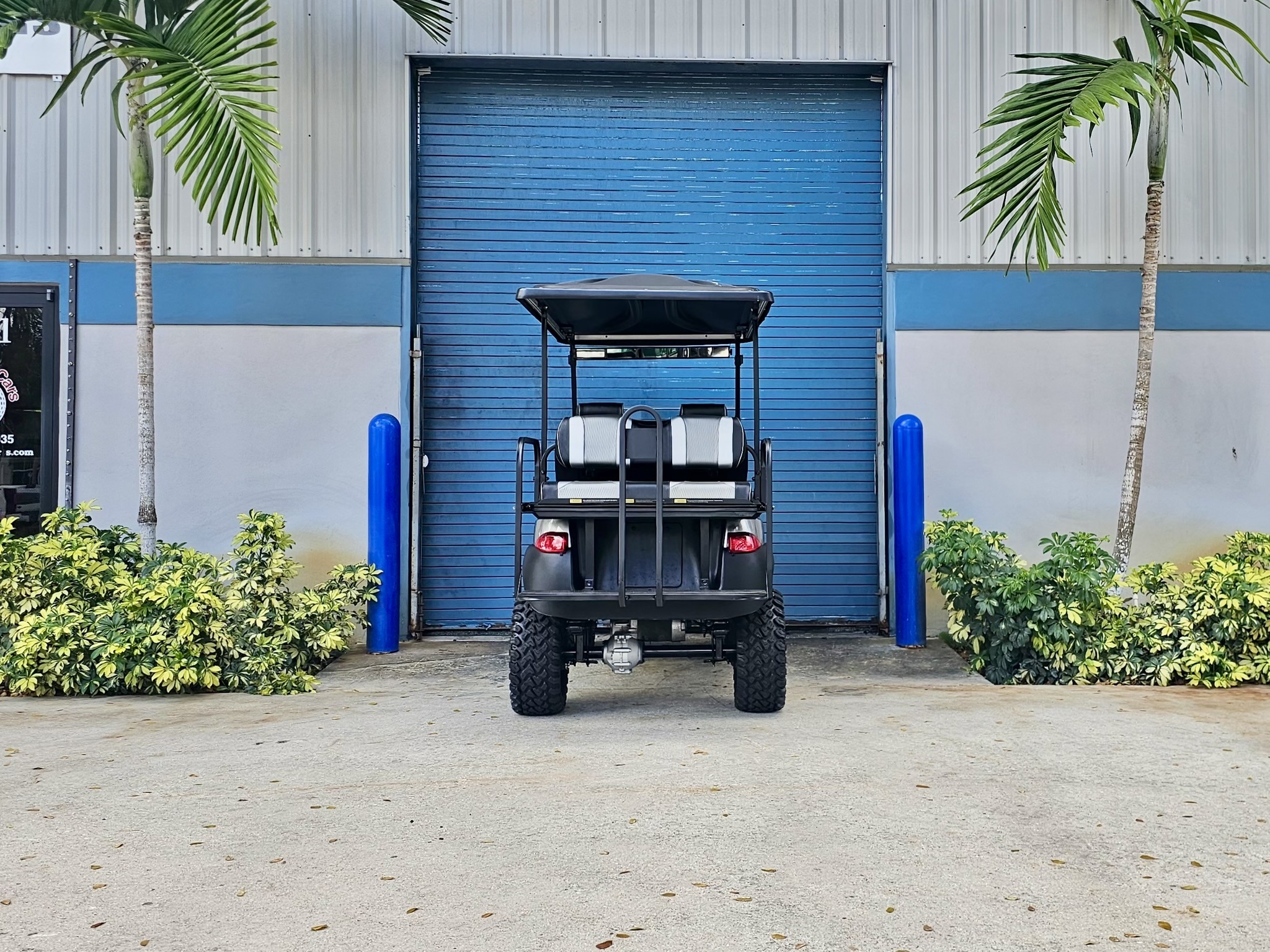 Used – 2018 Club Car Tempo – Lifted – Electric – New Batteries – Grey Metallic