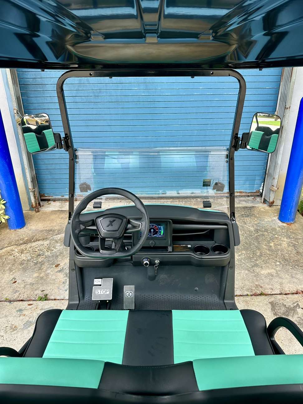 2025 MadJax® E Series – Lithium – Caribbean Holiday Green