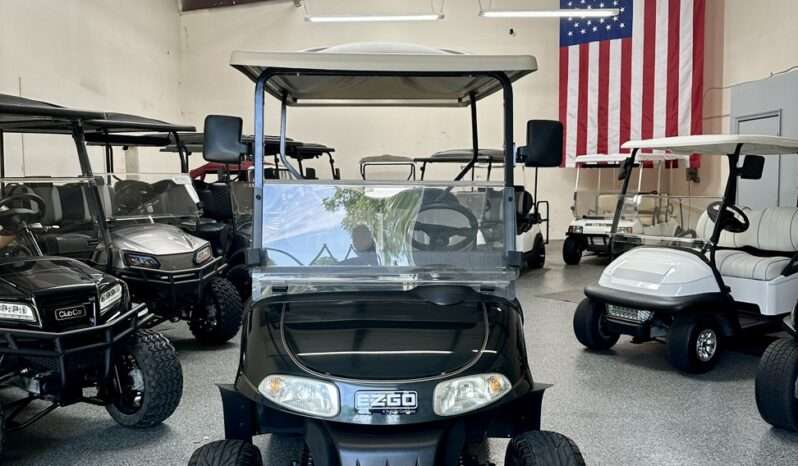 
								Used – 2018 EZGO RXV – Electric – 4 Passenger – Lifted – New Batteries – Custom Sound System full									