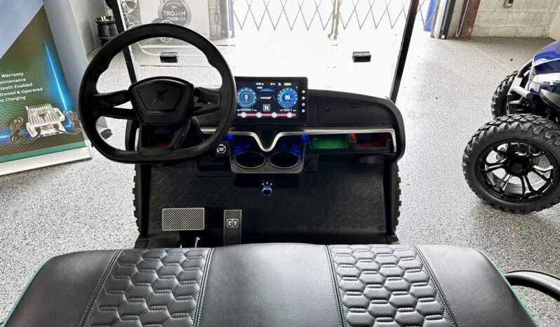 
								2025 MadJax® X Series – Lithium – Lifted – Sea Storm full									