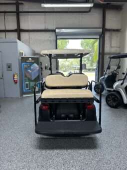 Used – 2009 Club Car Precedent – 4 Passenger – Electric – Red – New Batteries