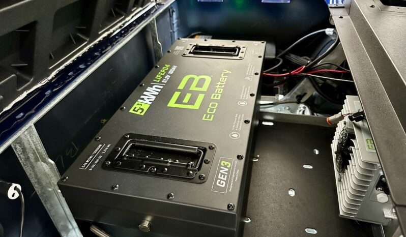 
								2025 MadJax® X Series – Lifted – Lithium – Admiral Blue full									